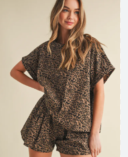 Leopard Short Sleeve Short Set