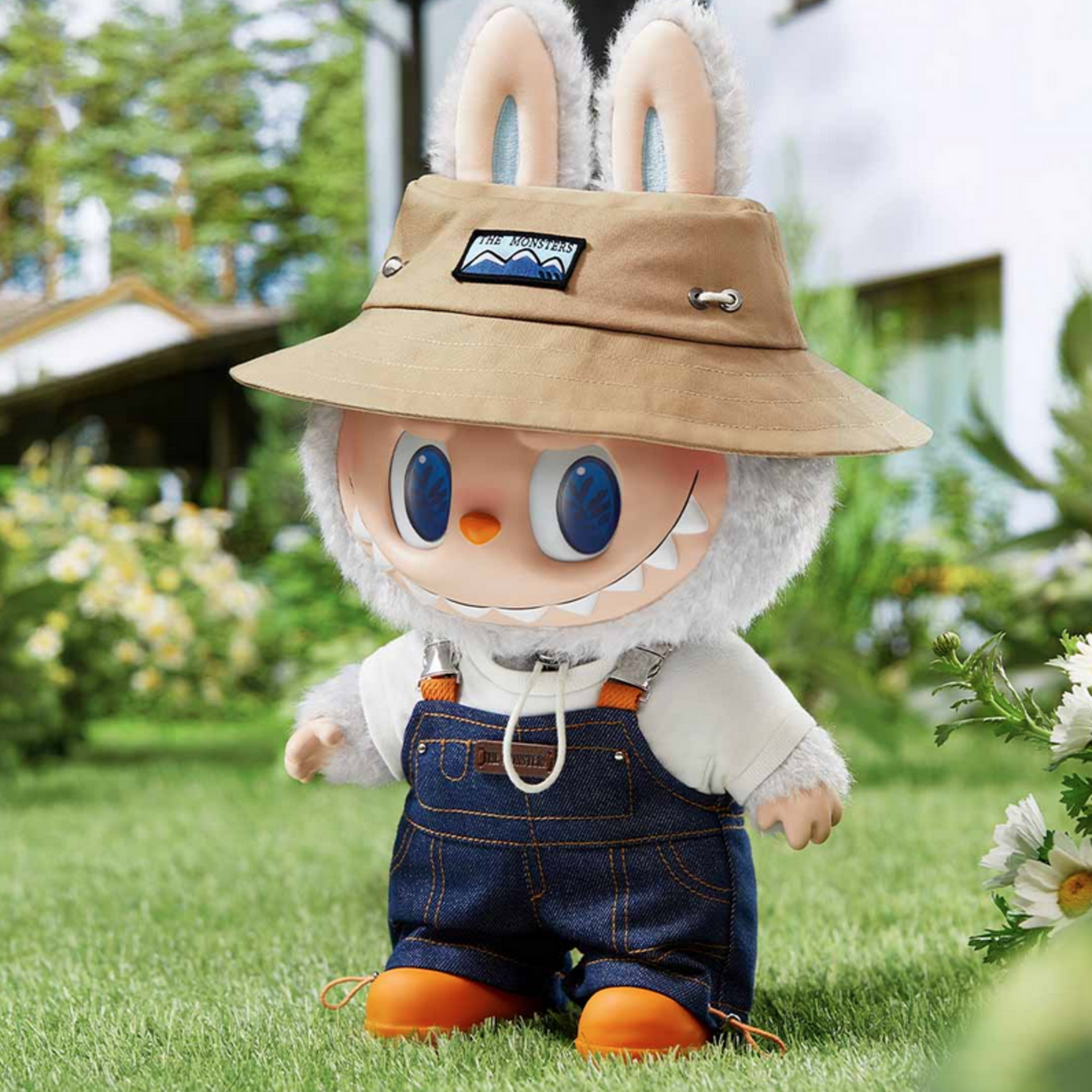 THE MONSTERS FALL IN WILD SERIES-Vinyl Plush Doll