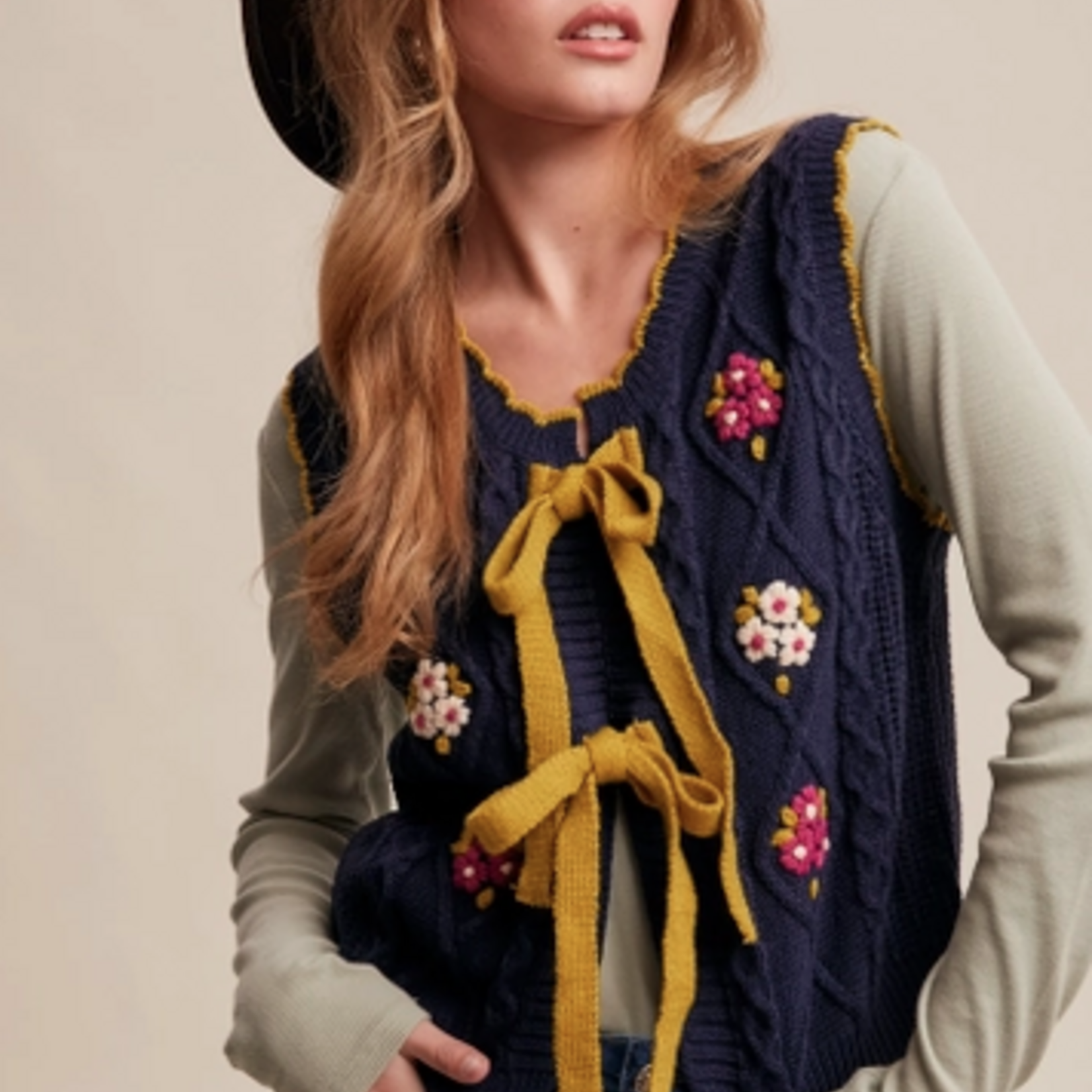 Bow-Tie Floral Knit Vest