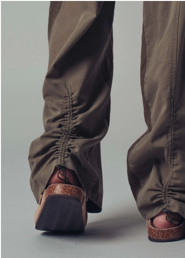 Drawstring Waist Wide-Leg Relaxed Pants