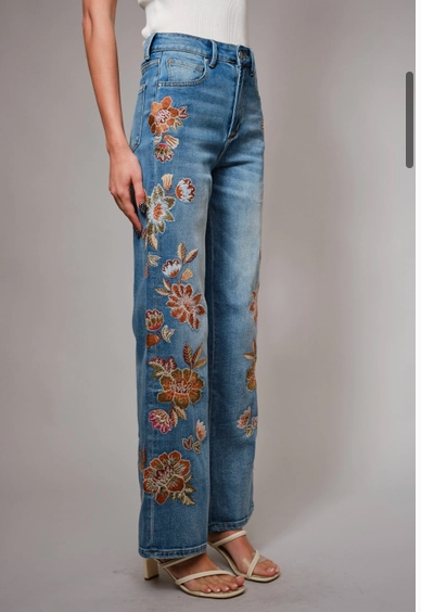 Flower Embroidery High Waist Flare Jean