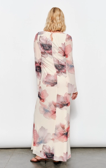 Ariana Maxi Dress – Dreamy, Feminine, Romantic