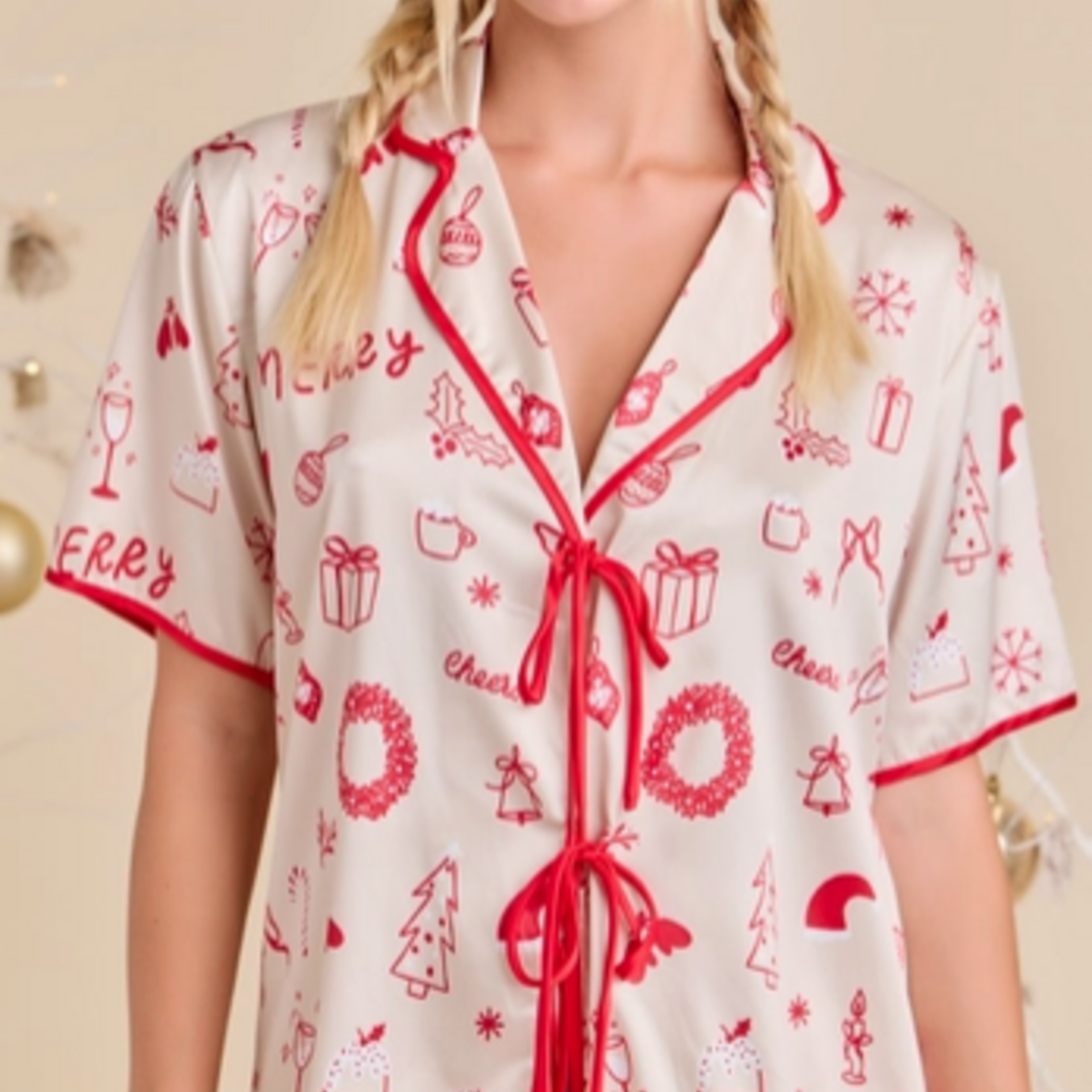 Cream Holiday Print Pajama Set – Festive Sleepwear