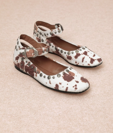 Miracle Miles Mystic Cow Print Flat