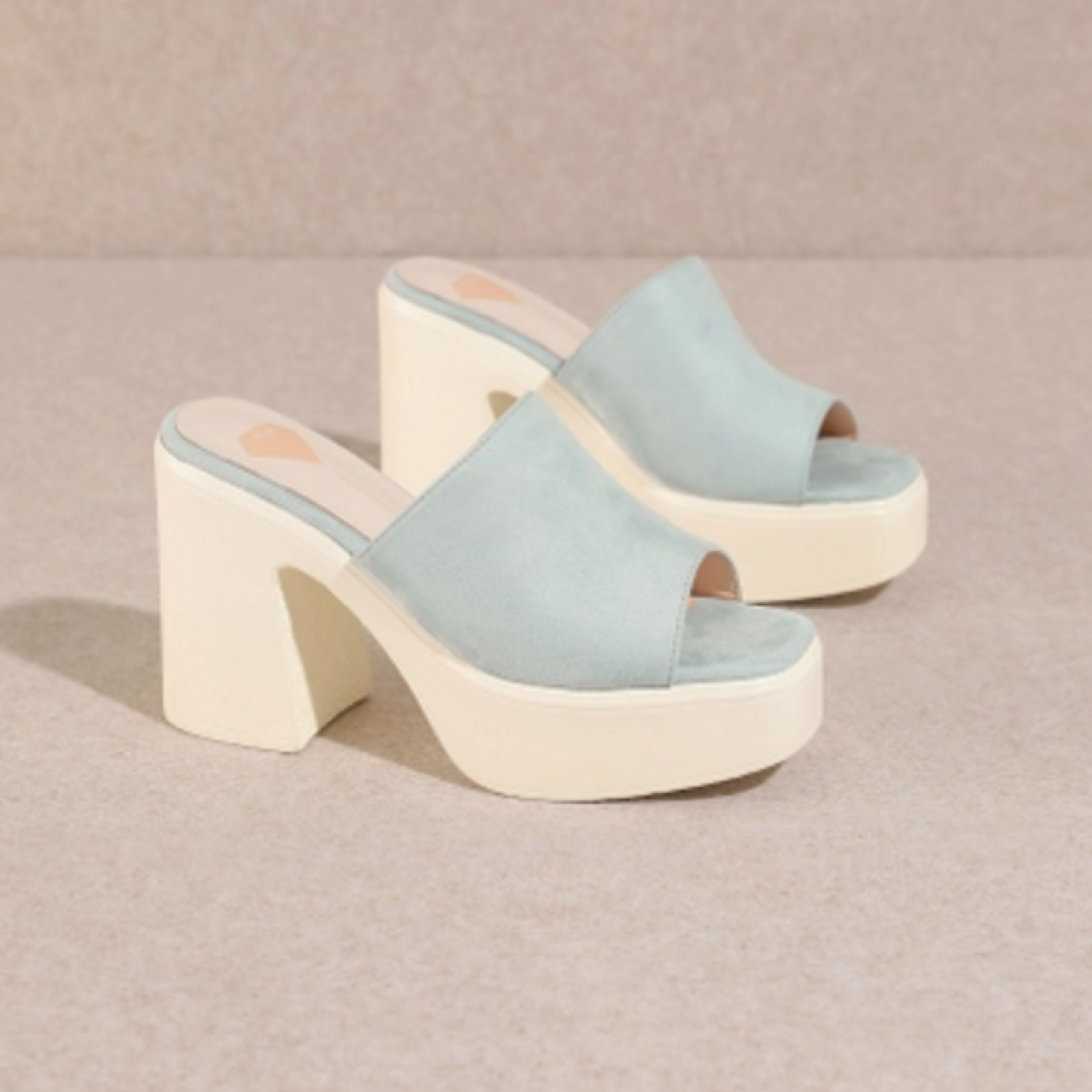 Miracle Miles Sienne White /Blue Platform