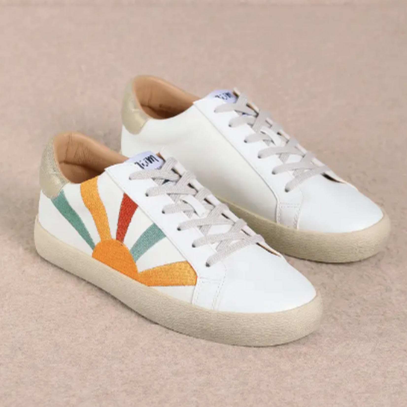 Sunny Sneakers
