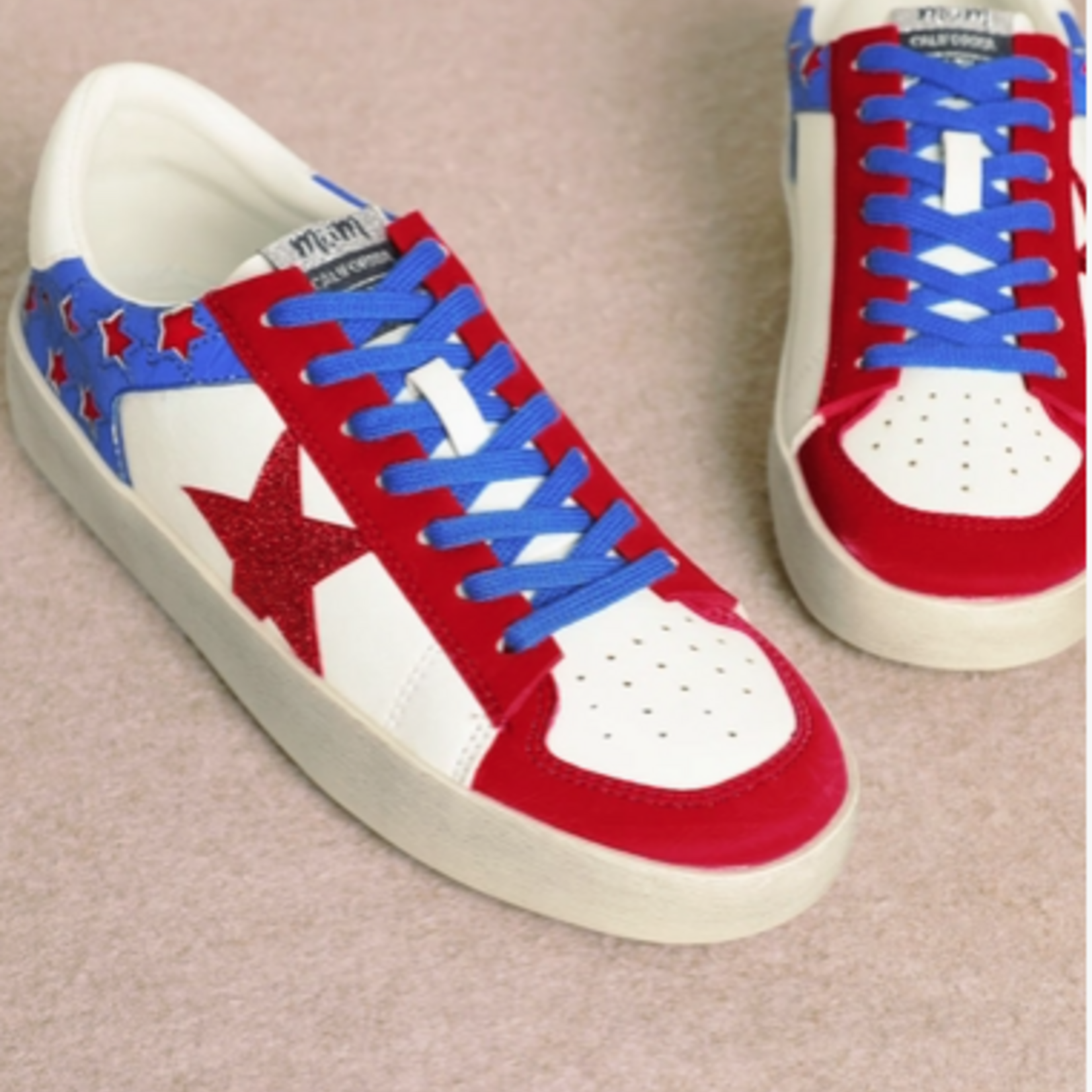 Candice "USA" Sneaker