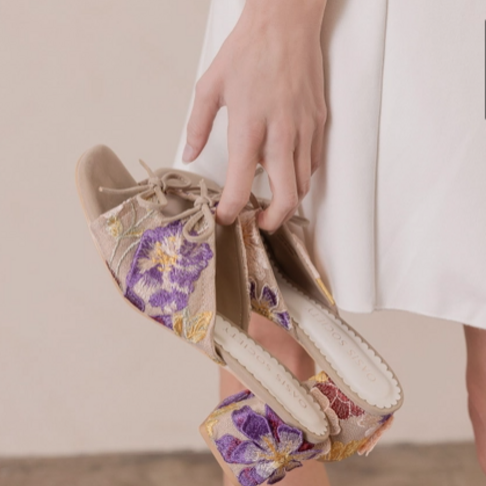 Oasis Society The Emerald Floral Sandal