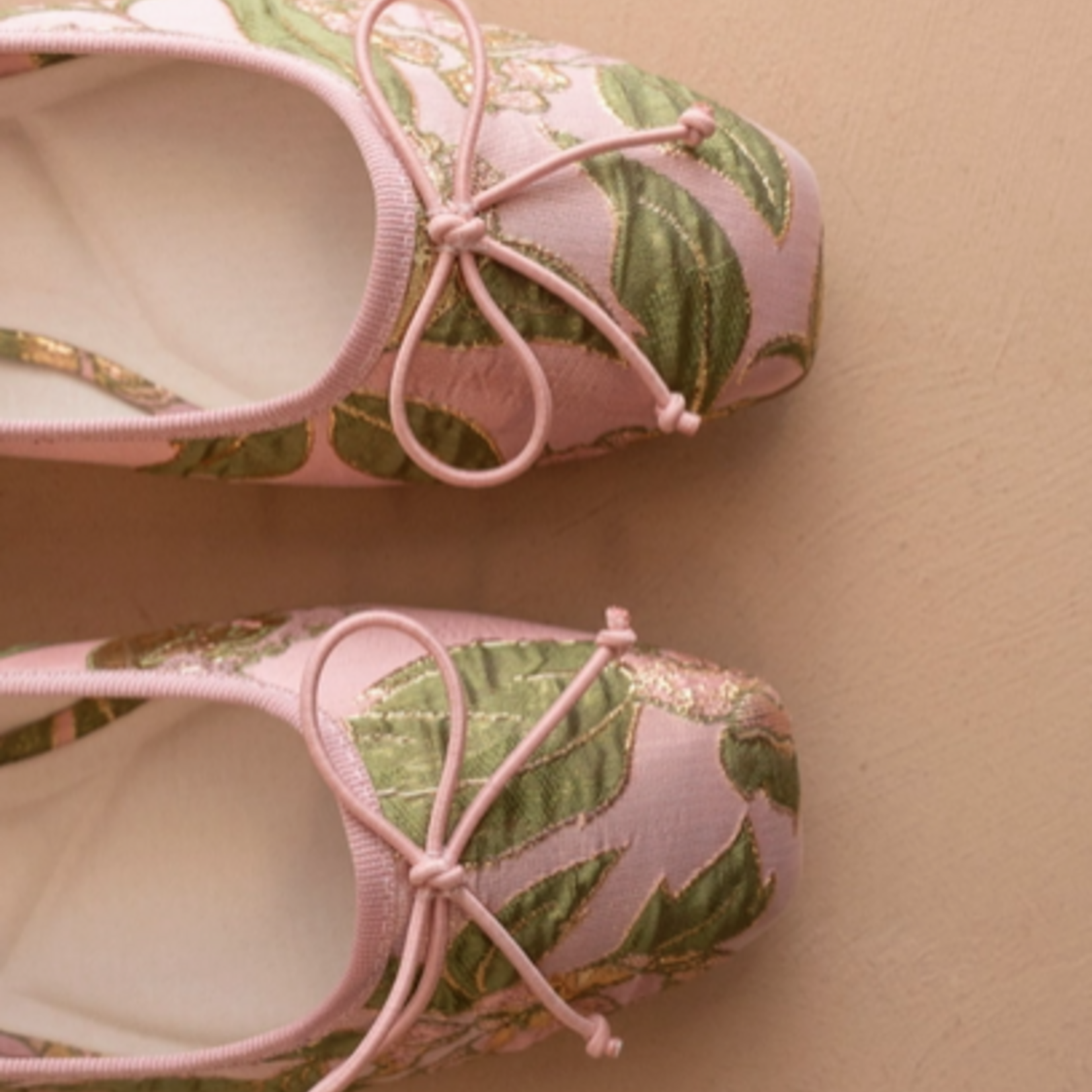 Oasis Society The London Rose Garden Ballet Flat