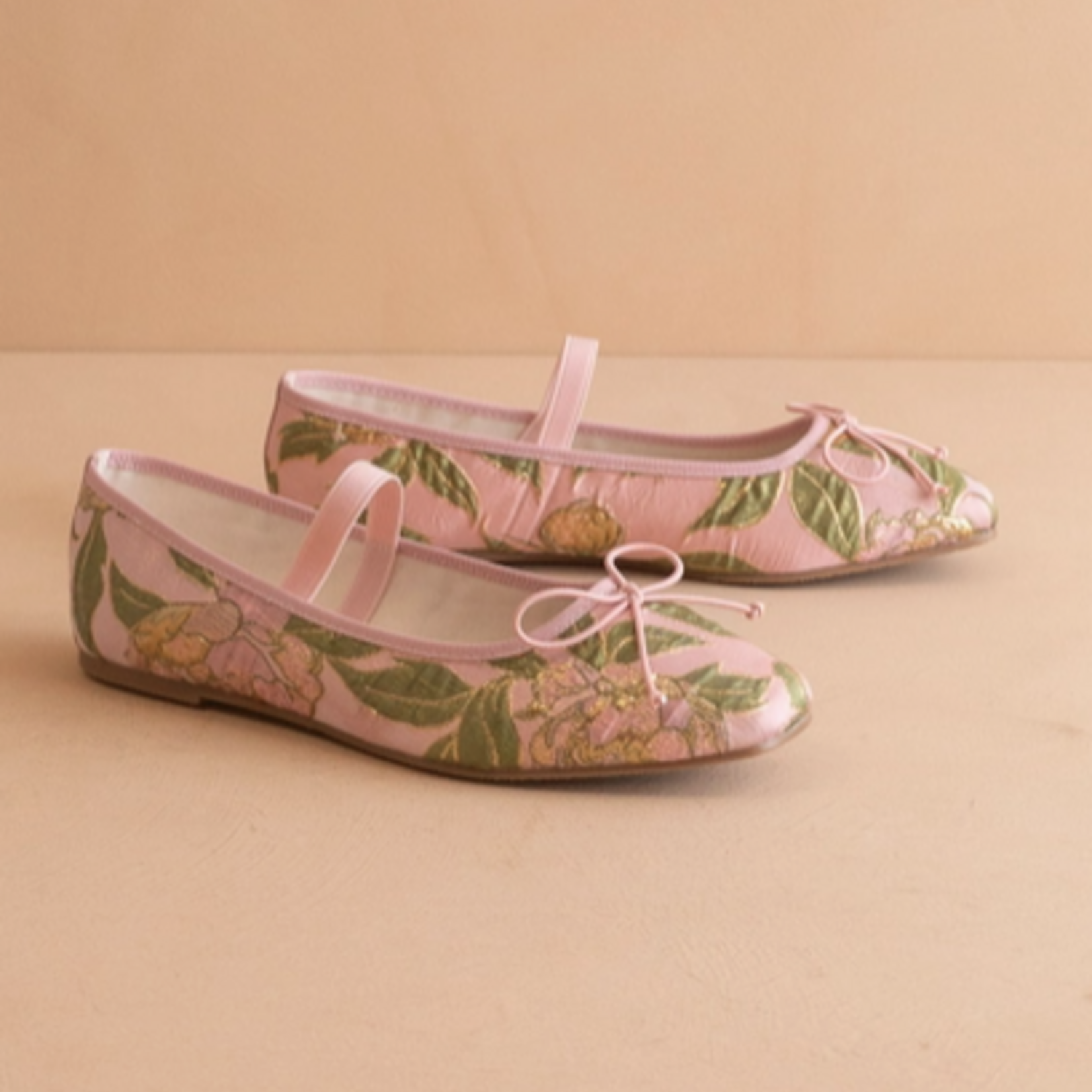 Oasis Society The London Rose Garden Ballet Flat