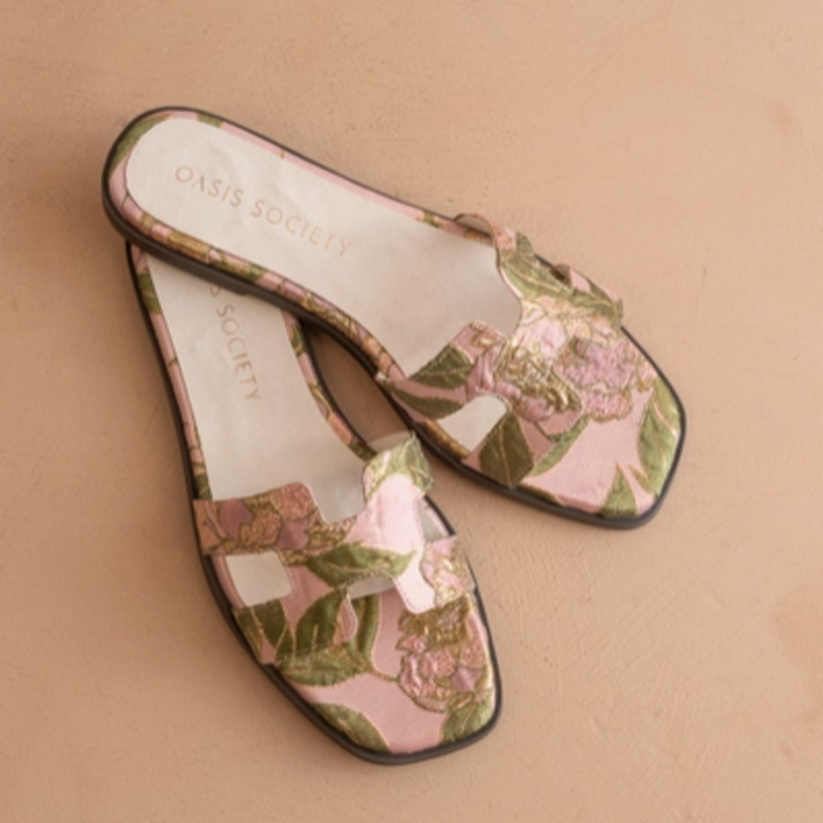 Oasis Society The Everlee Rose Garden Sandal