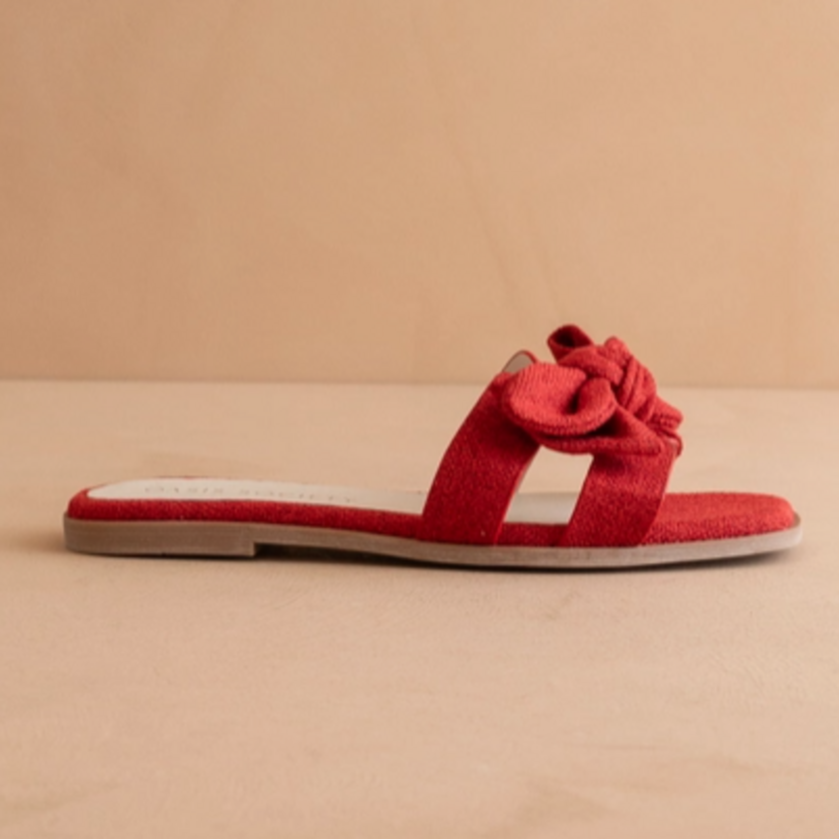 Oasis Society The Ginny Red Bow Slide