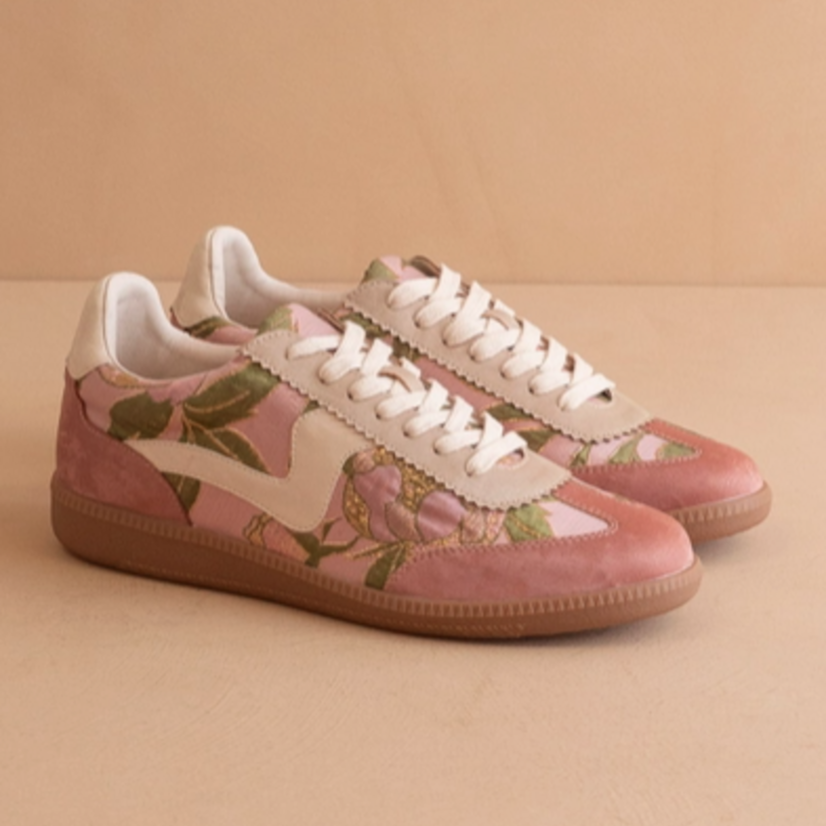 Oasis Society The Kyla Rose Garden Sneakers