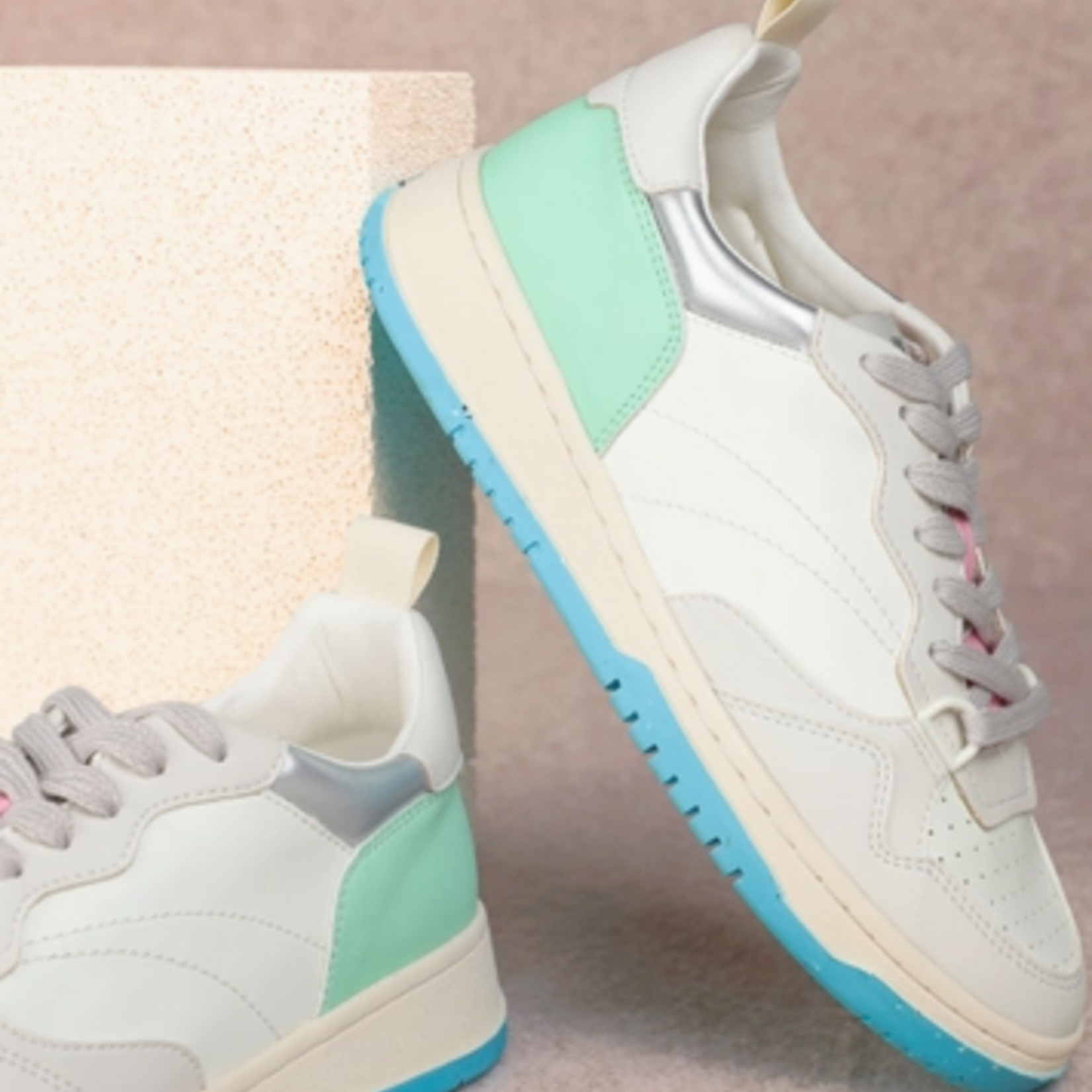 Miracle Miles Paige Sneaker