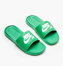 Nike SB Nike SB Victori One Slide Lucky Green