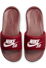 Nike USA, Inc. Nike SB Victori One Slide Team Red/White