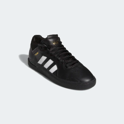 Adidas Tyshawn Pro Black/White/Black