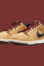 Nike SB Nike SB Dunk Low Pro "City Of Cinema" Celestial Gold/Black/Red