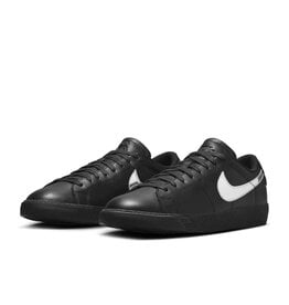 Nike SB Nike SB Blazer Low QS "Dancer" Black/Matallic Silver
