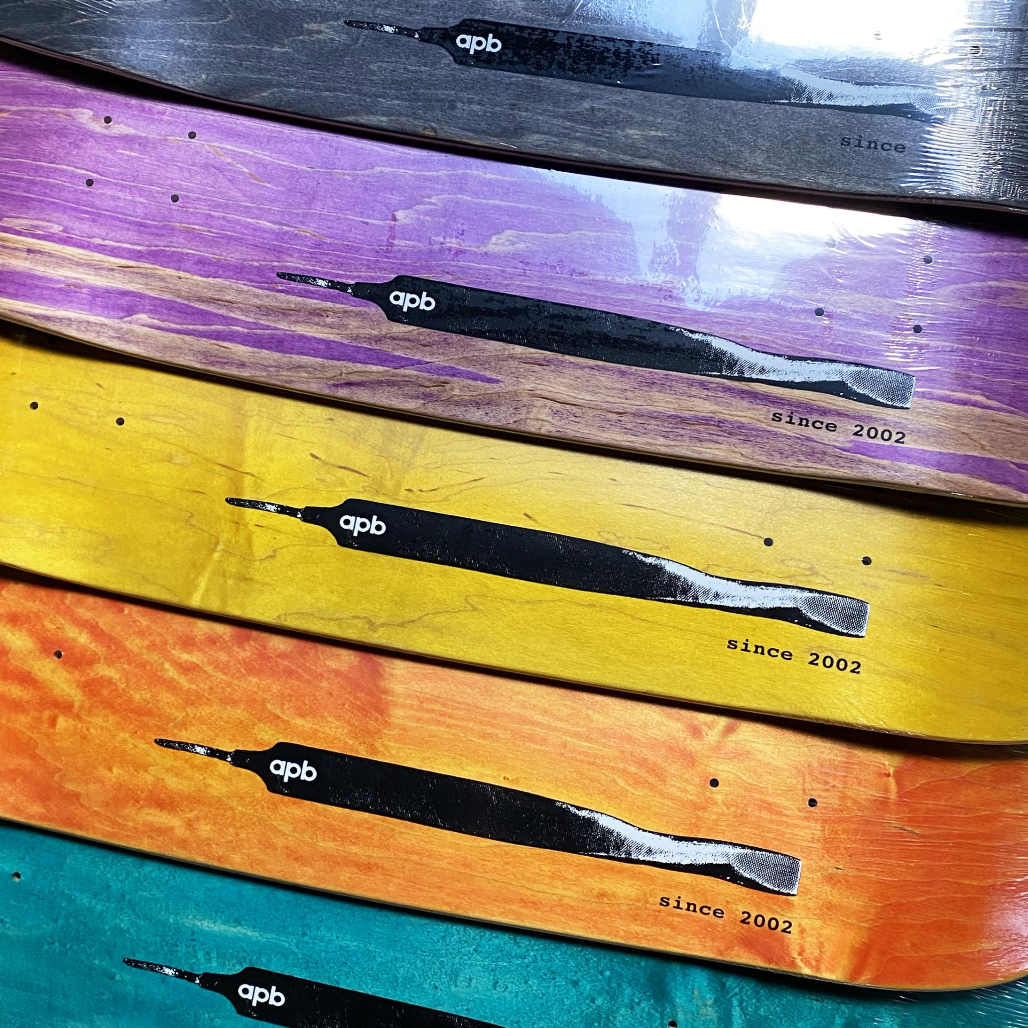 APB Skateshop APB File Deck 8.25 Short