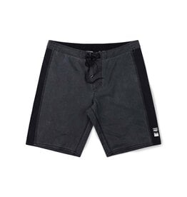 FORMER Team 19" Trunk Black
