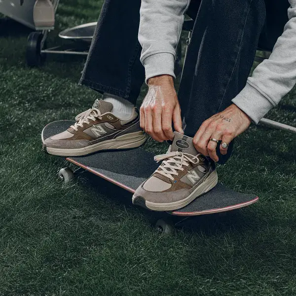 New Balance Numeric 933 Reynolds Grey Days