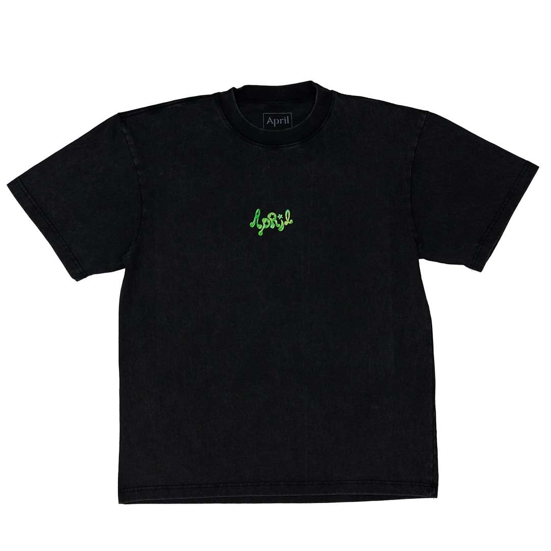 April Skateboards Mushroom by Ema Gaspar Tee Vintage Black