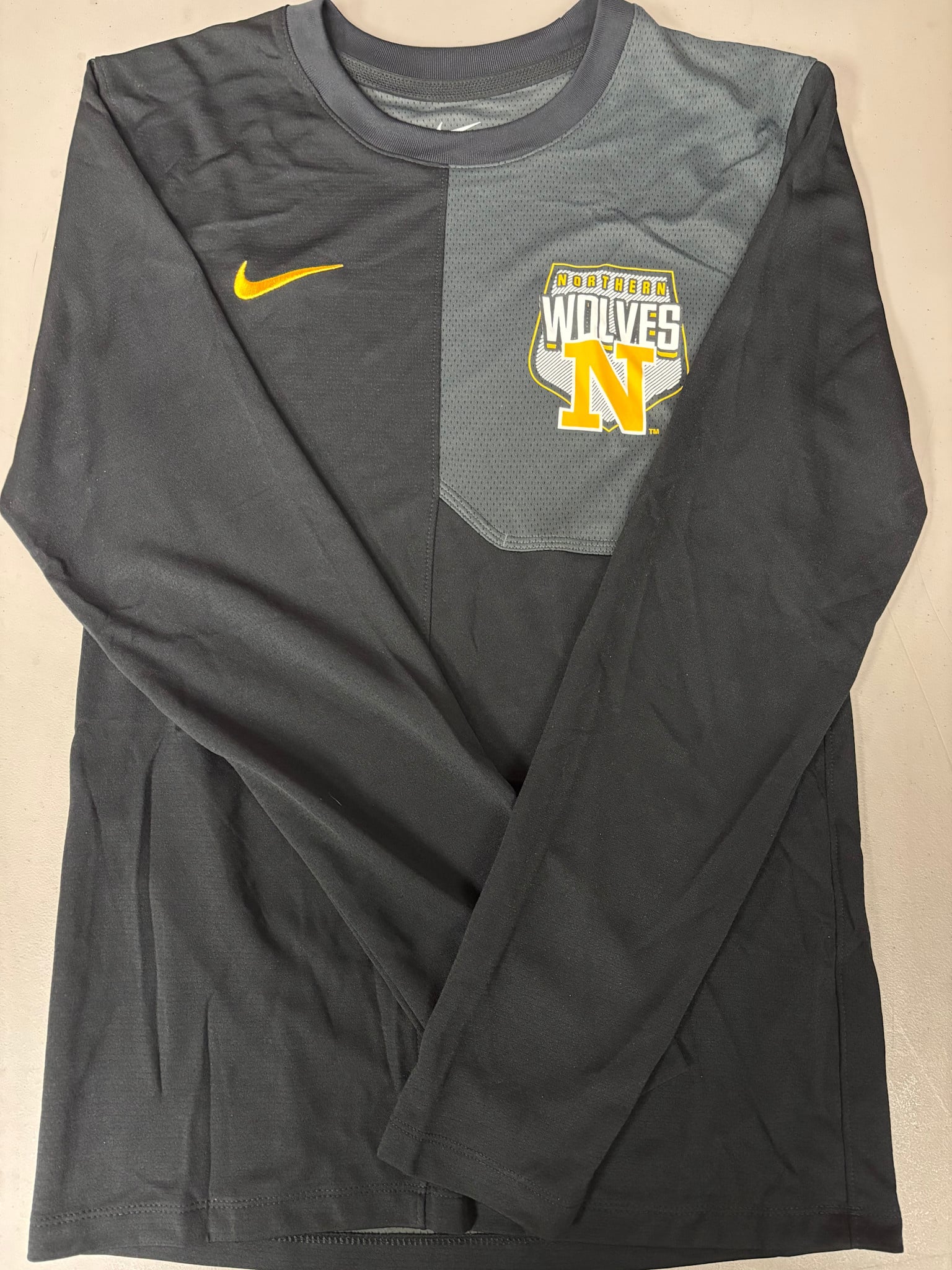 Nike Men's Wolves N Coach LS Top