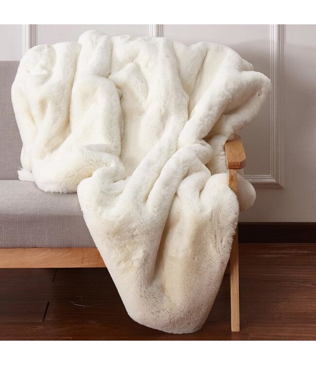 Chinchilla Faux Fur Throw 50 x 60"
