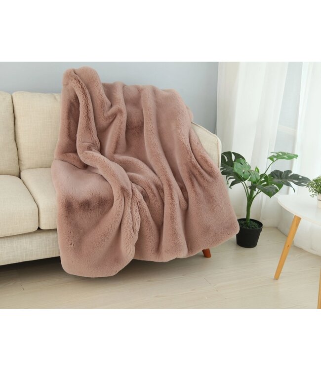 Chinchilla Faux Fur Throw 50 x 60"