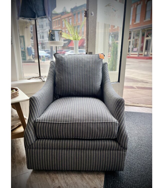 Kara Swivel Chair VC108-31 (Black Stripe)