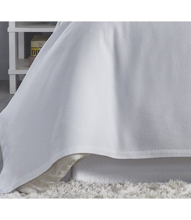 Orchids Lux Home Olive Matelasse Coverlet White
