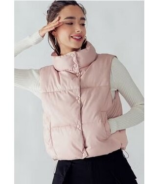 Light pink cropped puffer vest Clearance