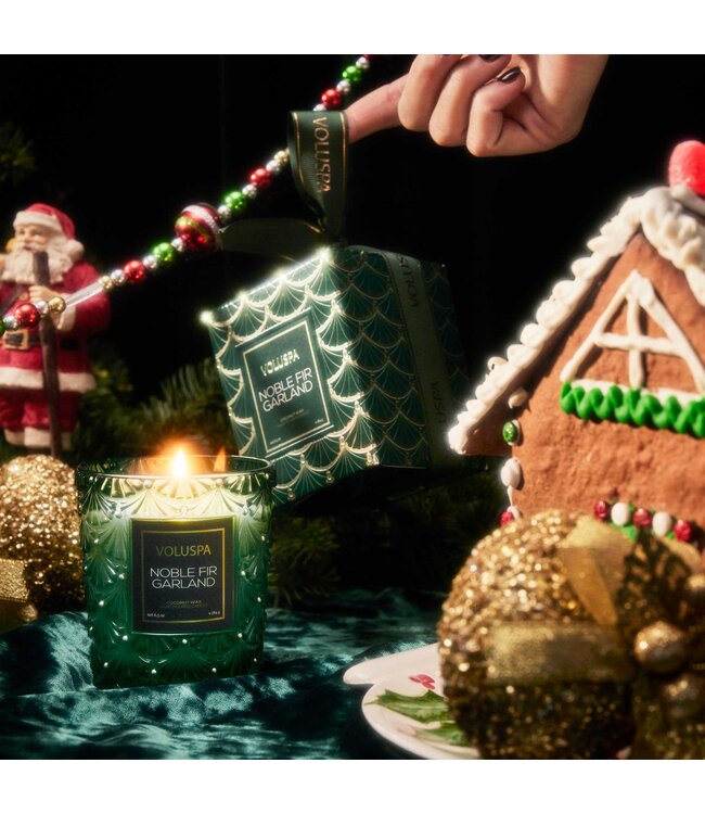 Voluspa 6.5 oz Noble Fir Garland Candle