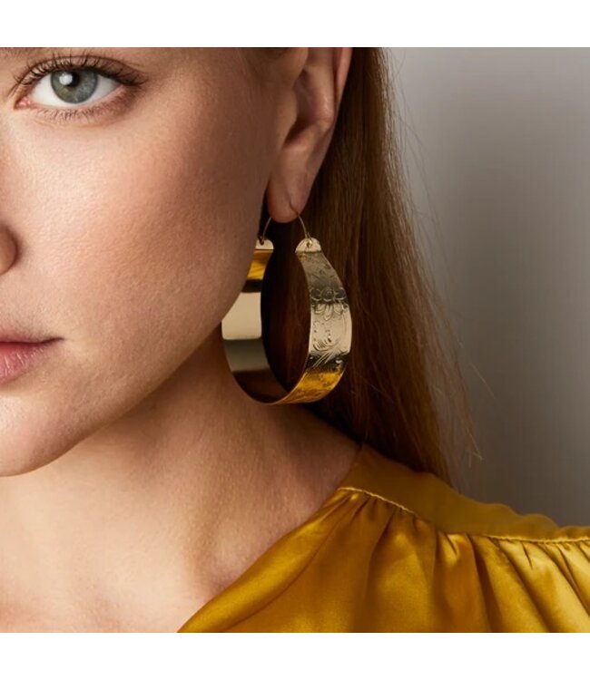 L George XL Swing Hoops Gold