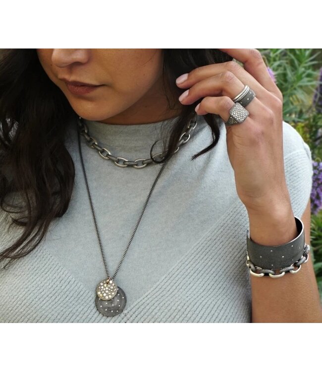 925 Suneera Cay Pendant Textured Rhodium 0.25 Cts 14K