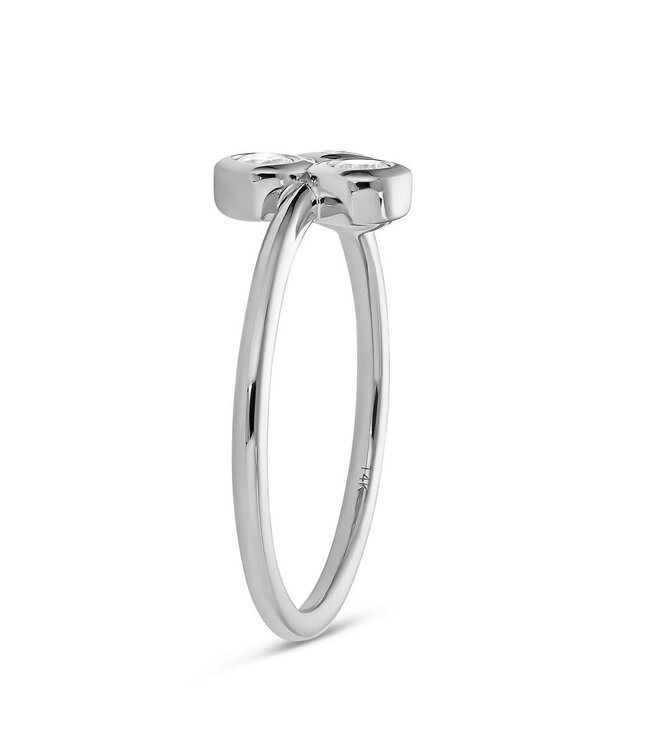 Simply Elegant Boutique Diamond Bezel Station Ring 14KT - .35CTW