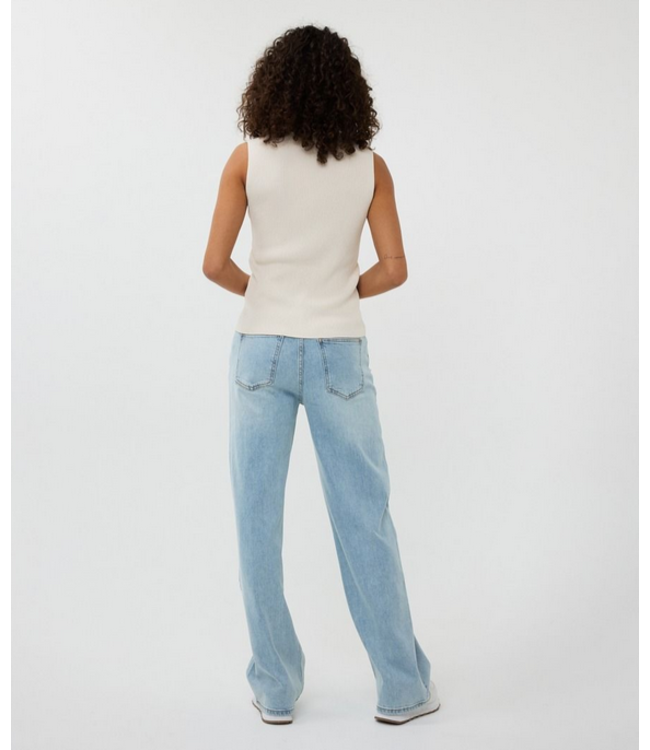 Esqualo Sleeveless Top V-Neck Buttons Sand