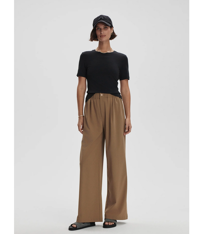 Varley Regina Fitted Tee Black