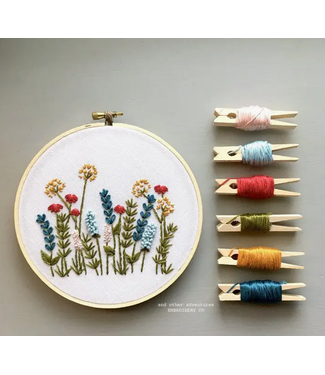 Beginner Embroidery Kit - Bright Summer Meadow