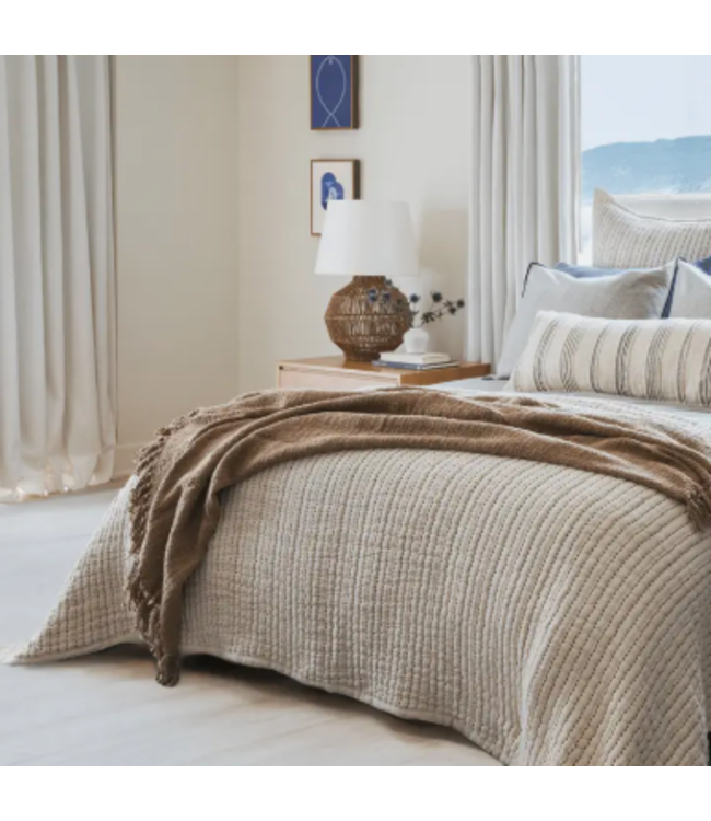 Driftwood Weave Throw Blanket  Brown