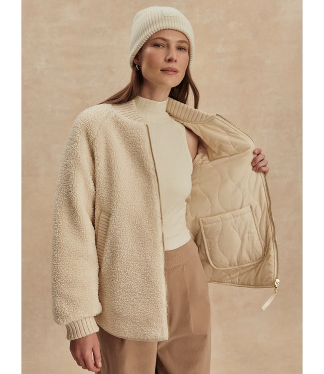 Varley Serina Reversible Quilt Jacket Sandshell