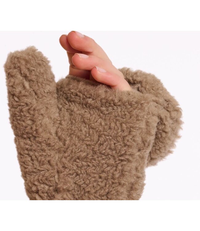 Aleida Teddy Gloves
