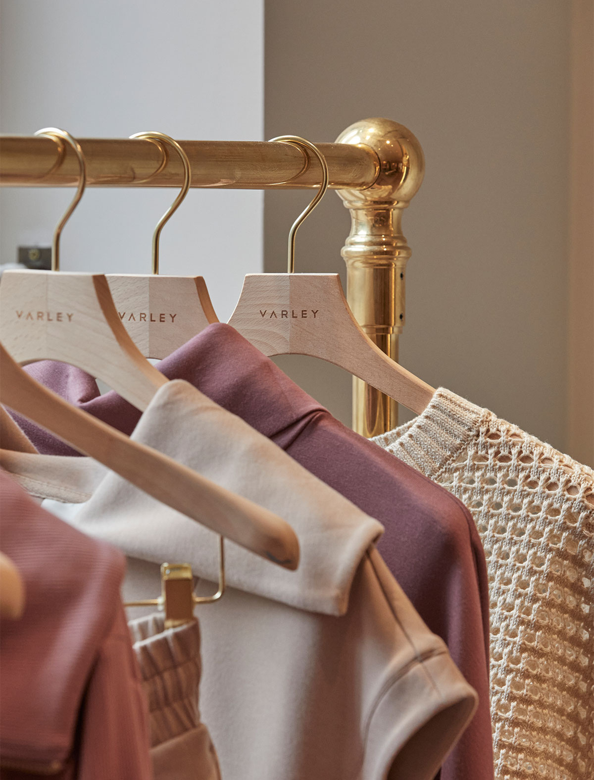 Women’s Sweaters & Knits | Cozy Layers & Cashmere | Simply Elegant Boutique