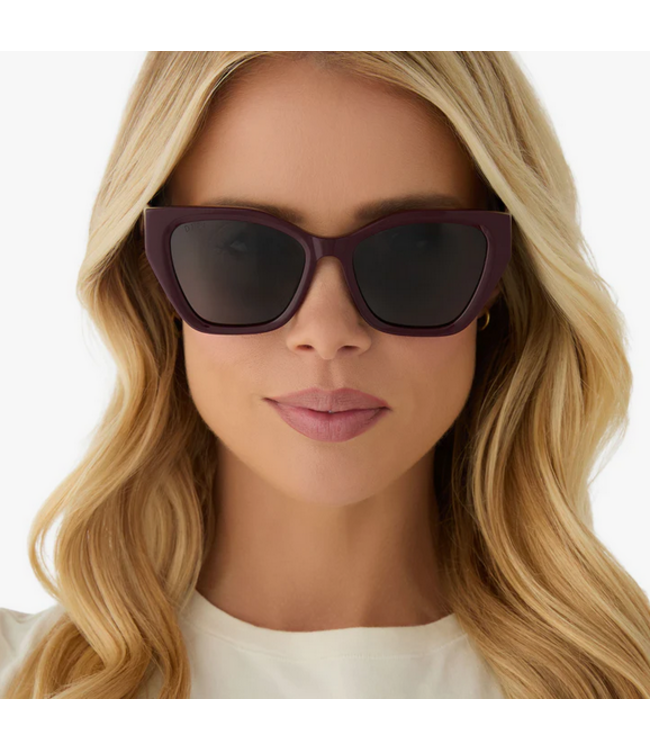 Diff Eyewear Evie Sunglasses Dark Cherry / Grey Polarizesd