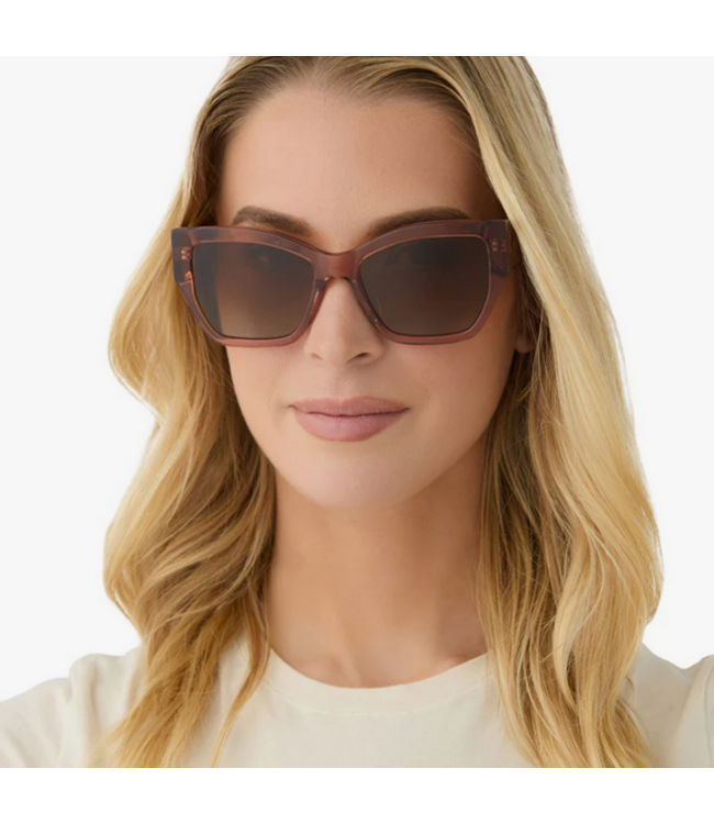 Diff Eyewear Vivienne Cafe Ole/BRN Sunglasses