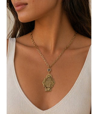 Everyday Amanda Necklace Gold