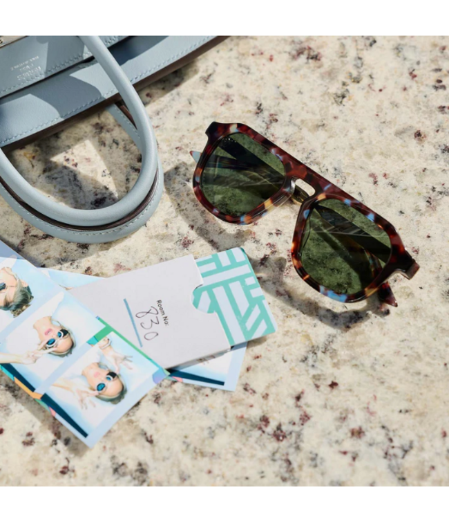 Diff Eyewear Sims Blue Color Pop Sunglasses