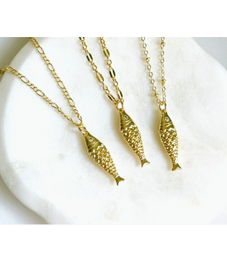 Wren Design Gold Fish Pendant Necklace Nixi 16in
