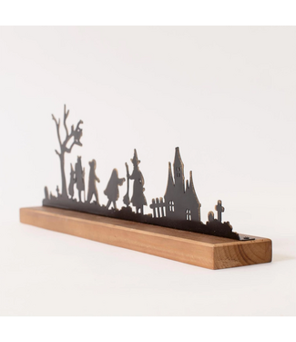 Haunted Silhouettes Halloween Scene Decor